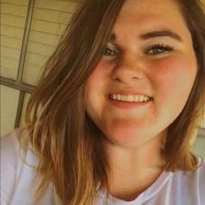 Meet your Posher, Brandee